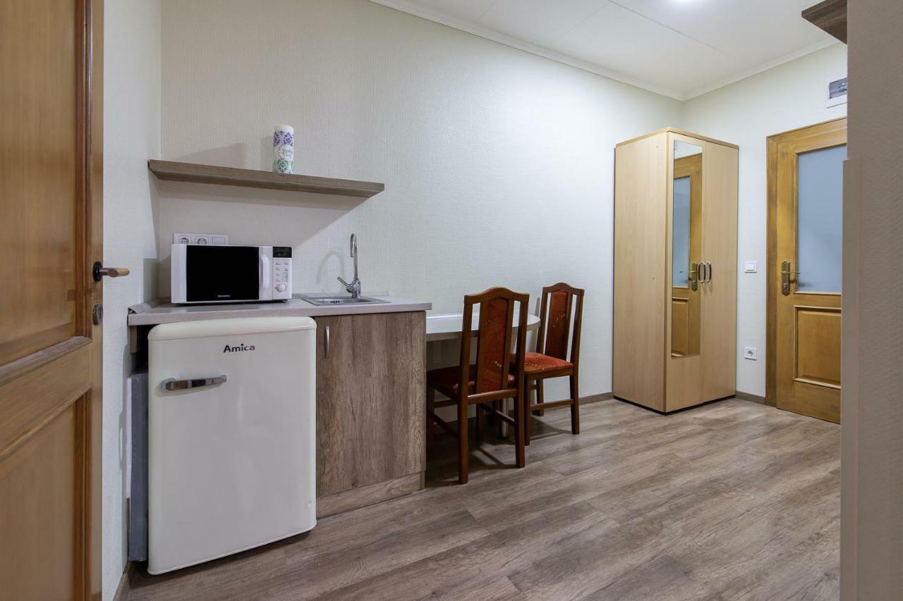 Hotel Napfeny Panzio Es Rendezvenyhaz Kecskemét Exteriér fotografie