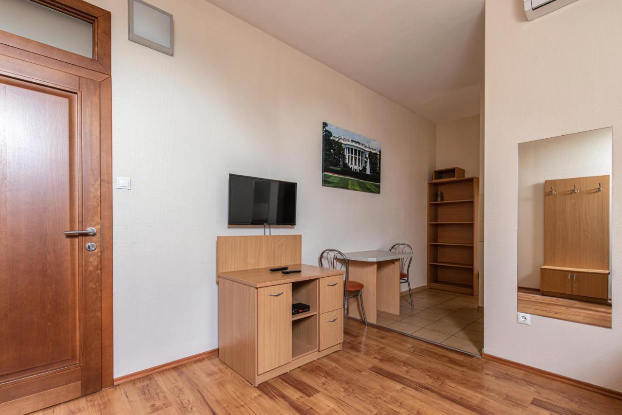 Hotel Napfeny Panzio Es Rendezvenyhaz Kecskemét Exteriér fotografie
